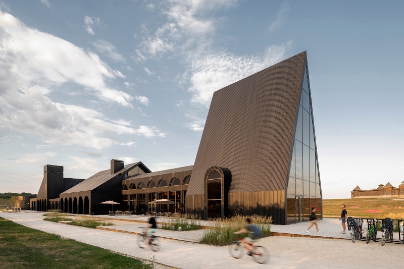 The Hospitality Center | Megadbuka