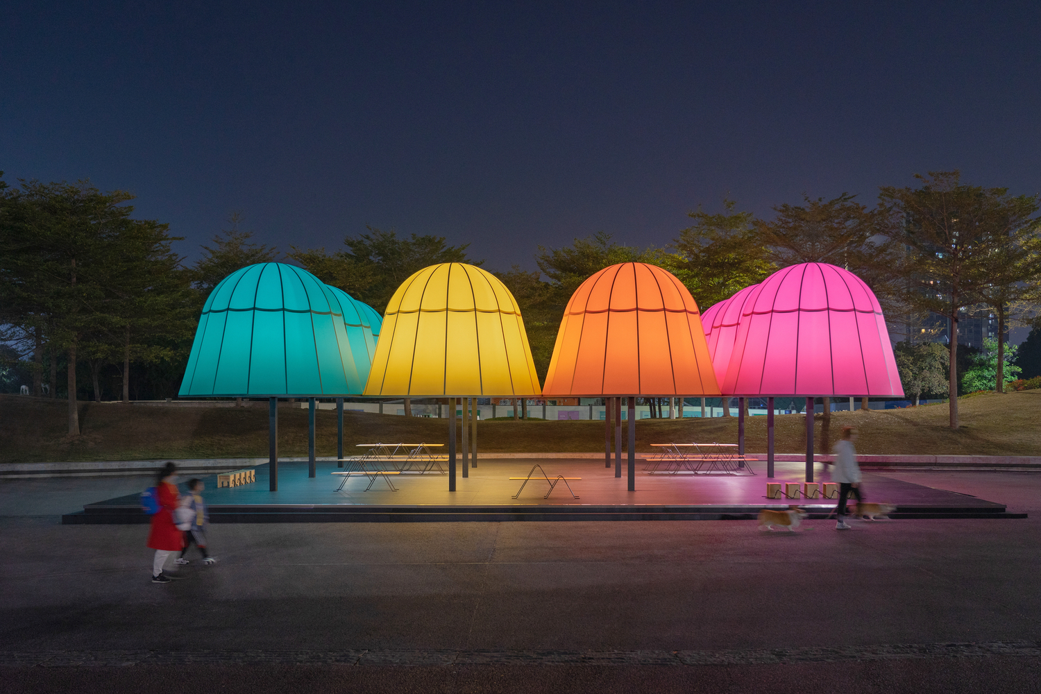 Dream Glow Pavillion: Colorful “Mushrooms” at the Shenzhen Light Festival