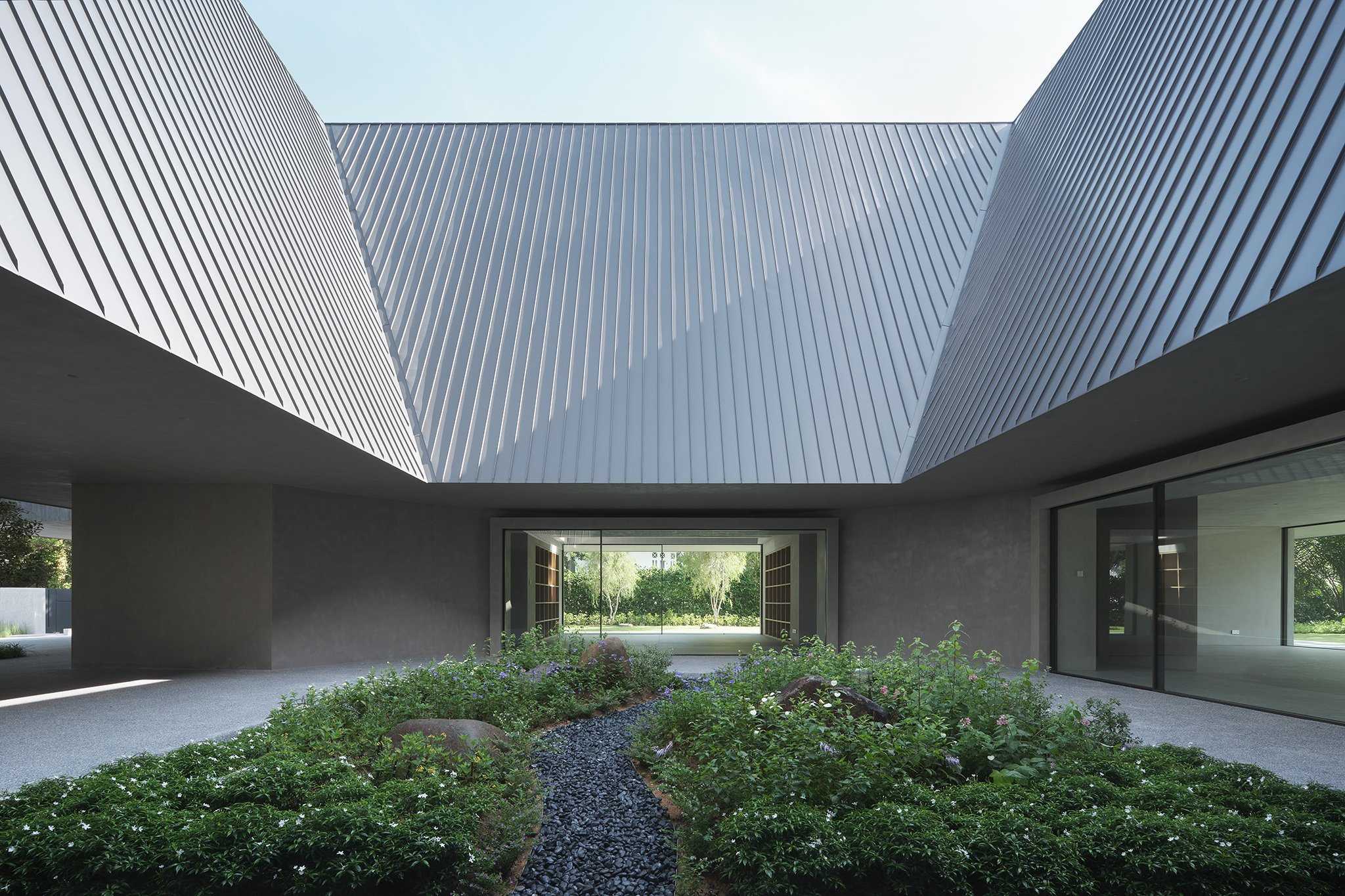 “The House of Remembrance” Singapore Residence by Neri&Hu