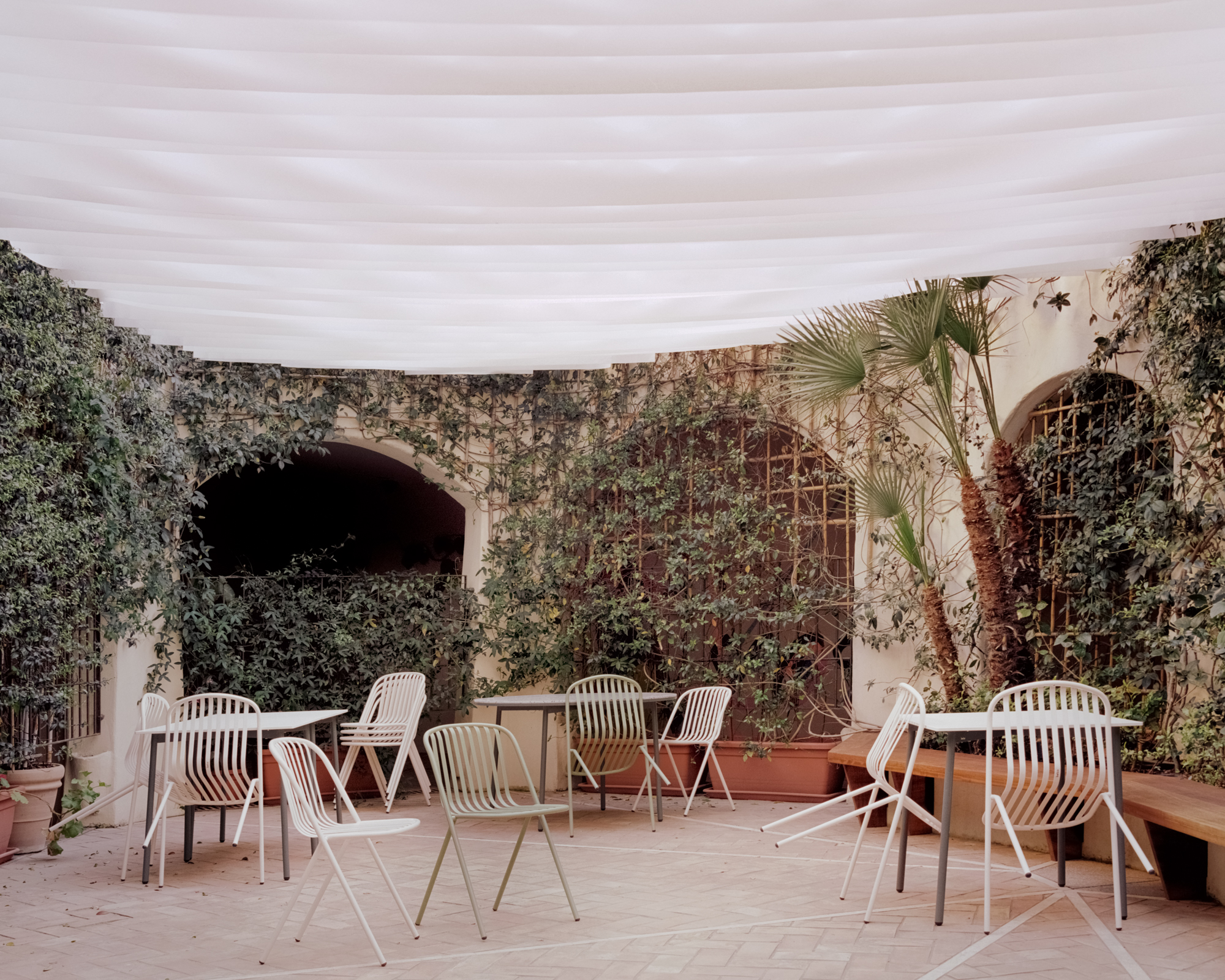 Bringing the Sardinia Beach into the Interior of “Myrto” Restaurant