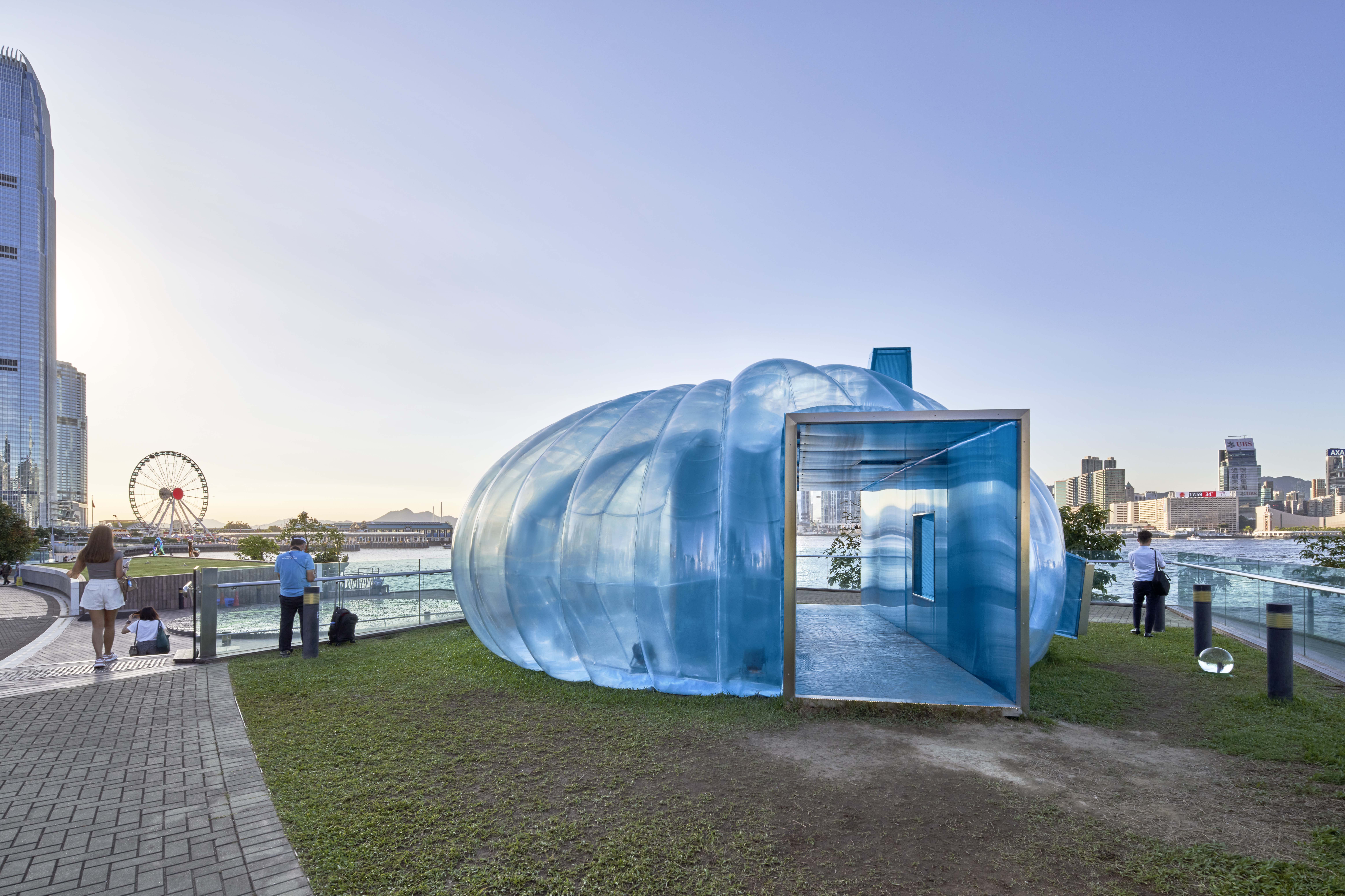 Water Capsule Submarine: Educate the Importance of Water for Life