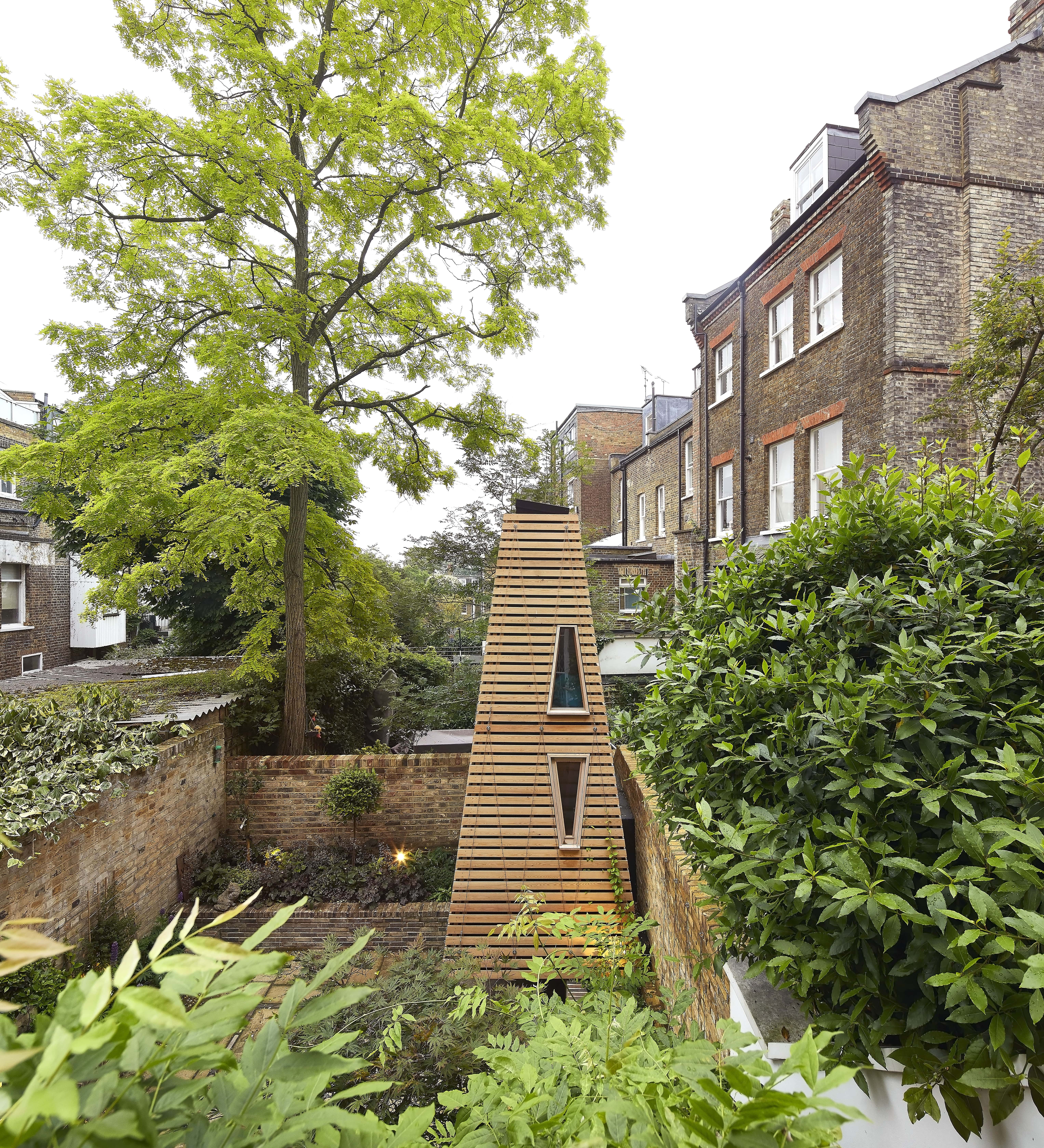 Penfold: Treeless Treehouse