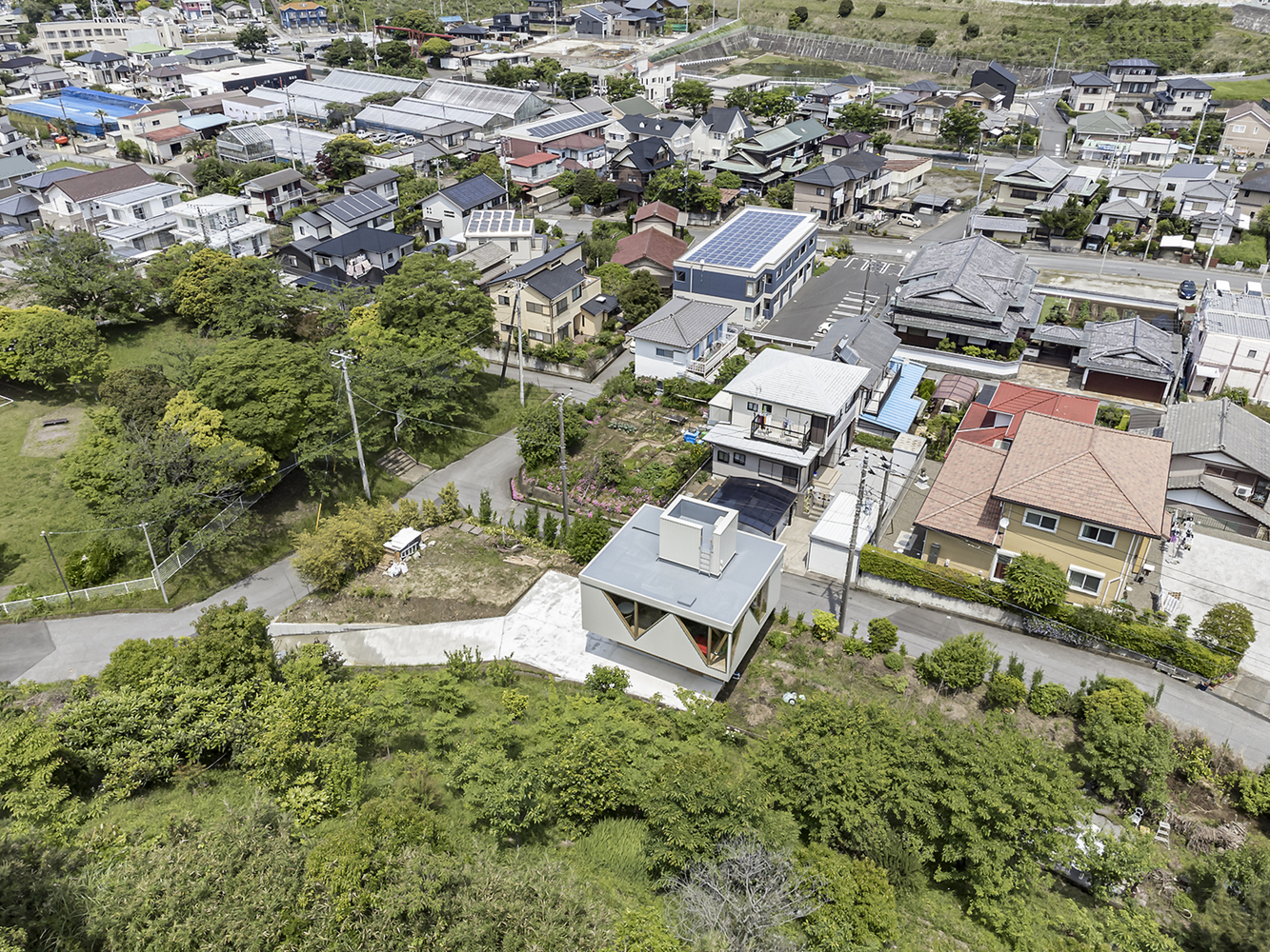 House for G, Weekend House in Japan by Kurosawa Kawara Ten