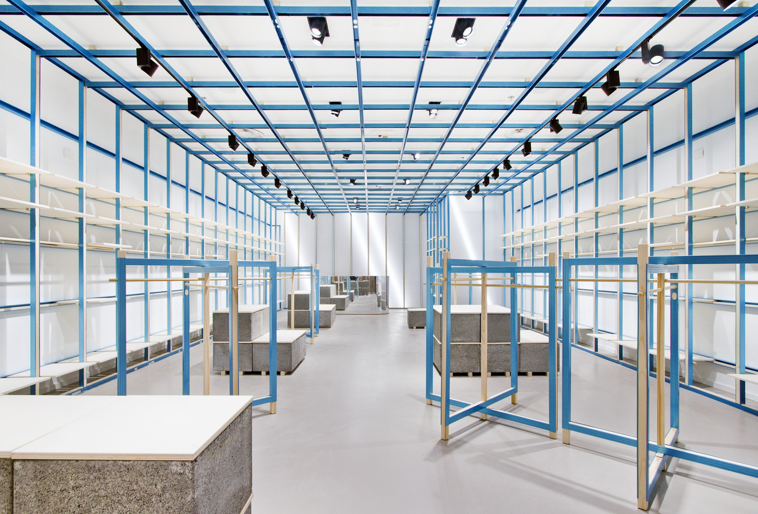 A Bright Blue Open Structure in The Reversible Shop