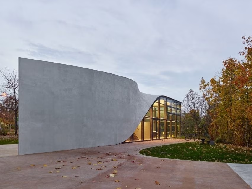 'Cube' as a Result of Carbon Concrete Composite Research
