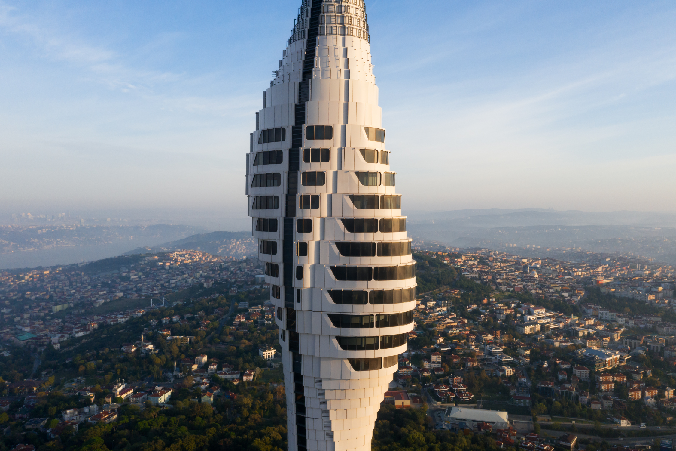 Istanbul TV & Radio Tower: A Futuristic Landmark
