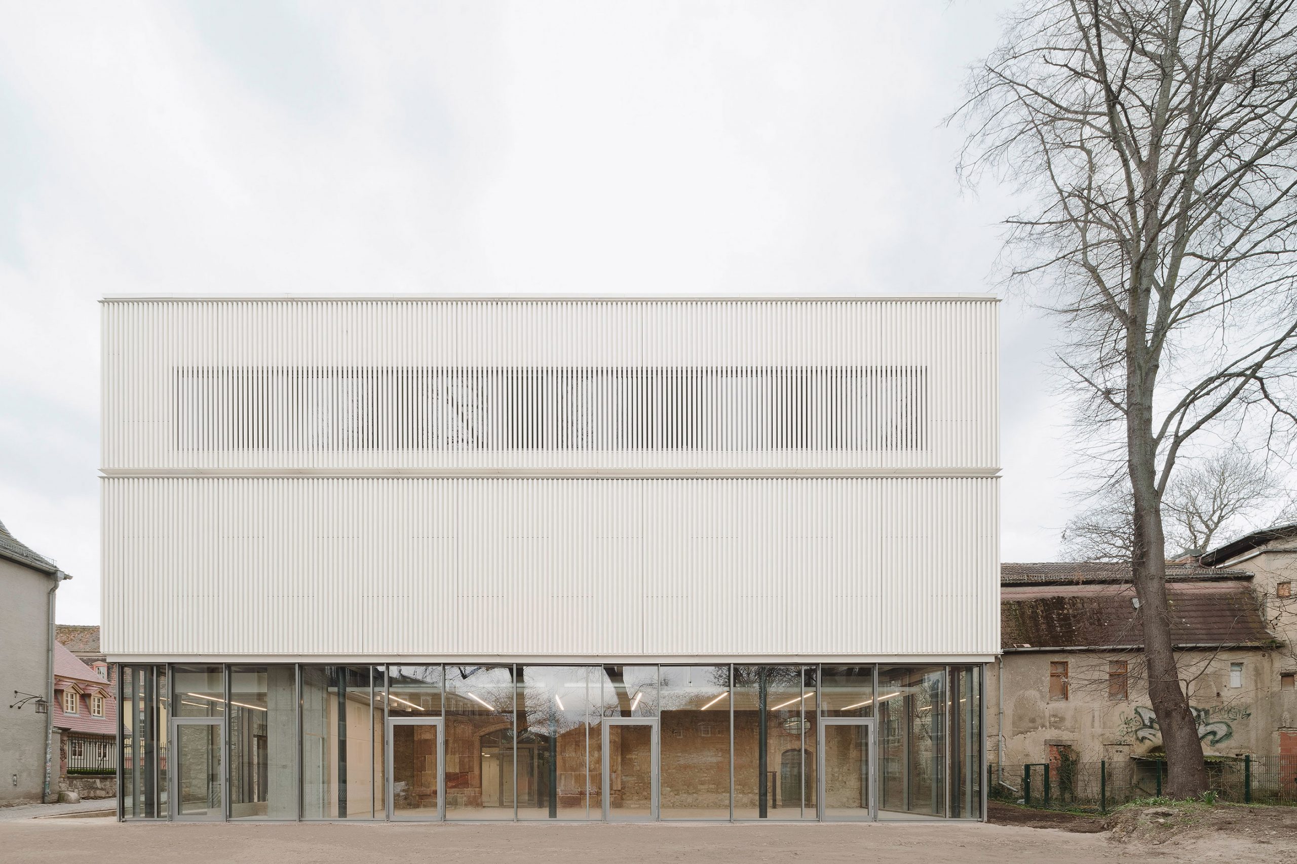The Existing House of the Weimar Republic and Its Extension Demonstrate Democratic Architecture