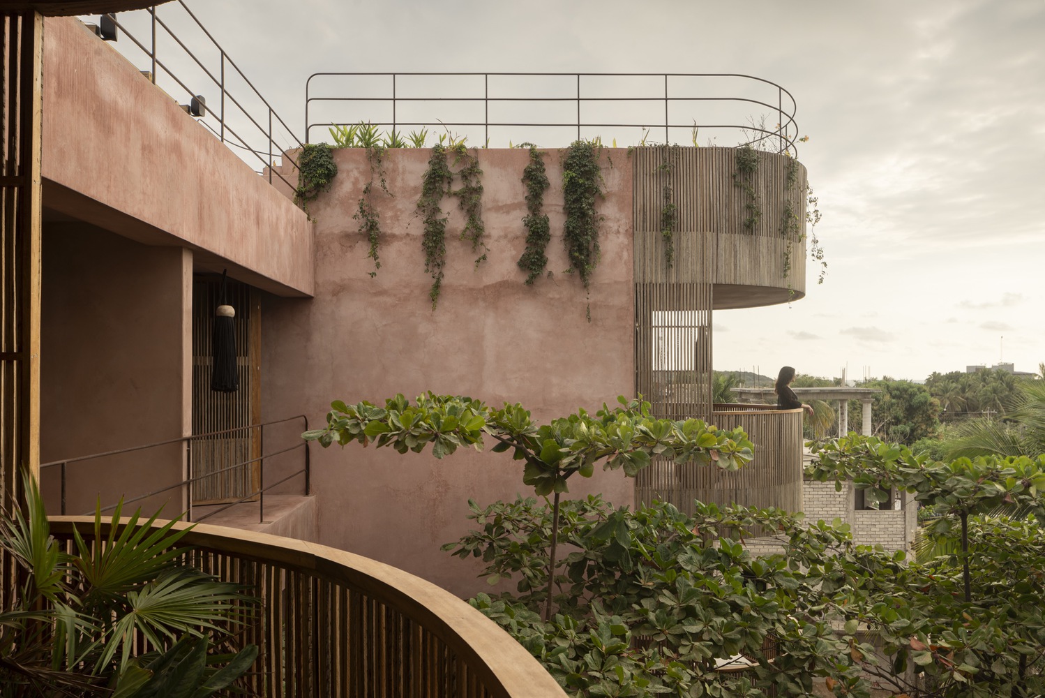 Estudio Carroll’s Commitment to Sustainability at the Earth-pink Xiqué Boutique Hotel