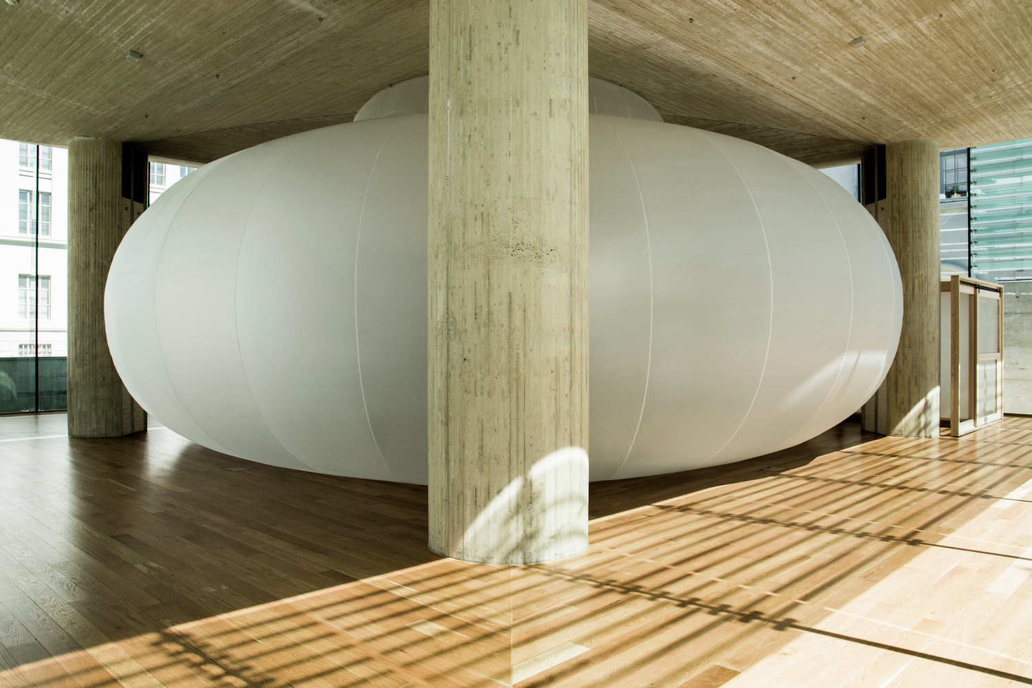 Ode to Osaka: Bulging White Balloons at the Norwegian National Museum