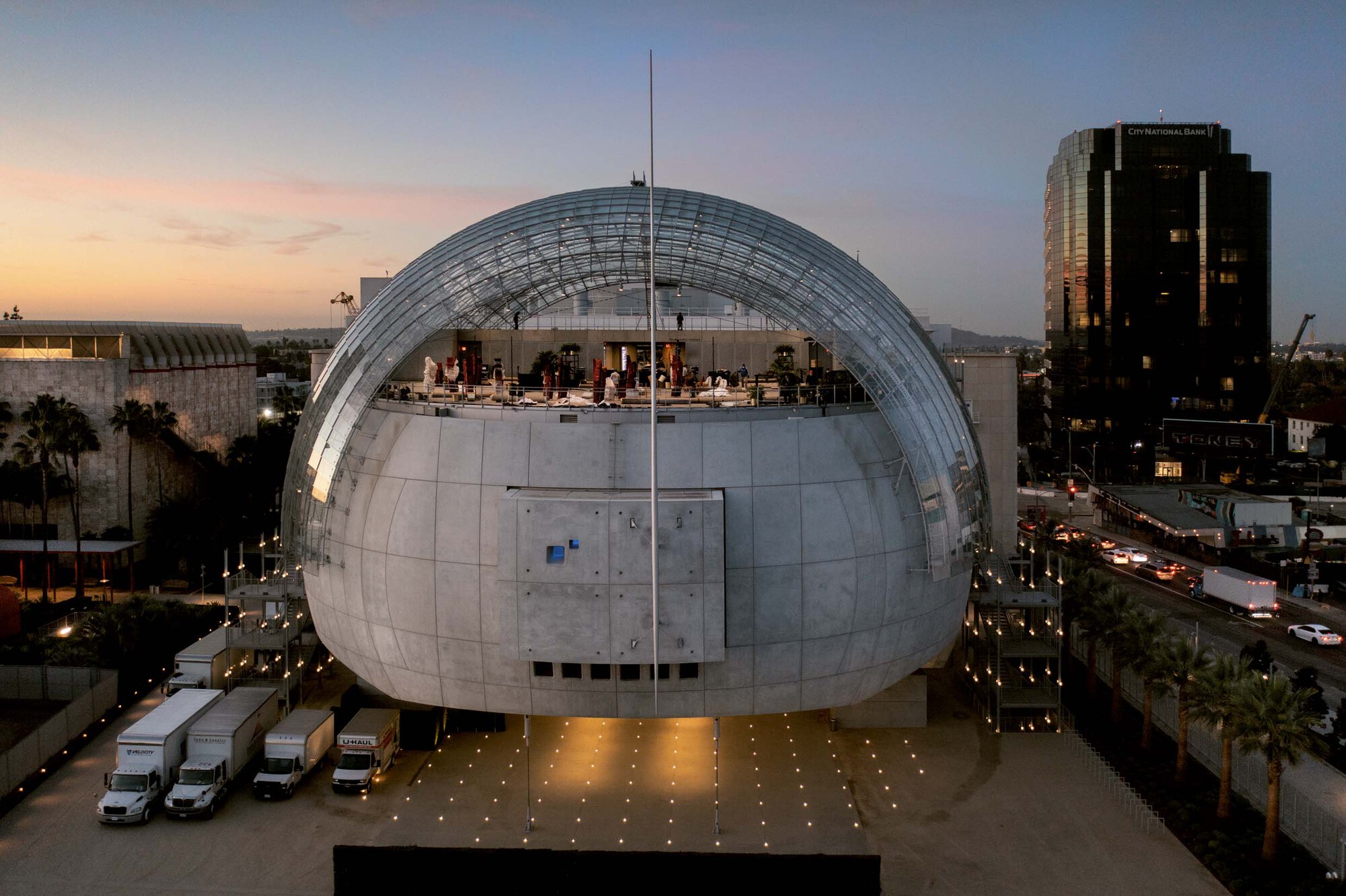 Sci-fi Spherical Structure “Academy Museum of Motion Pictures” Depicts Hollywood Greatness