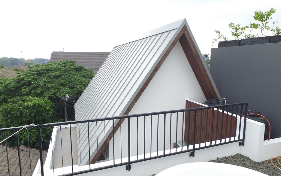 Transform Your Living Space with Eco-Friendly Roof by COLORBOND