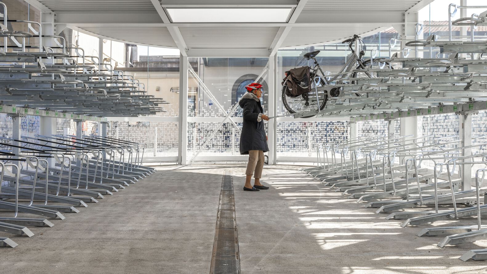 Studio Capitanio Architetti Designed Velostazione with Reusable Material