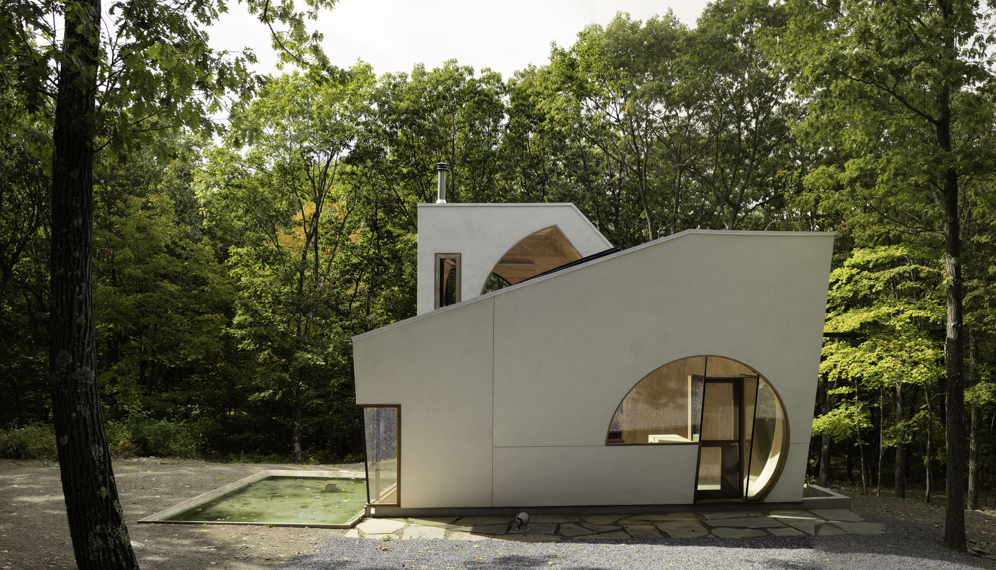 Steven Holl Architects With Stacked Geometry Design at Ex of In-House