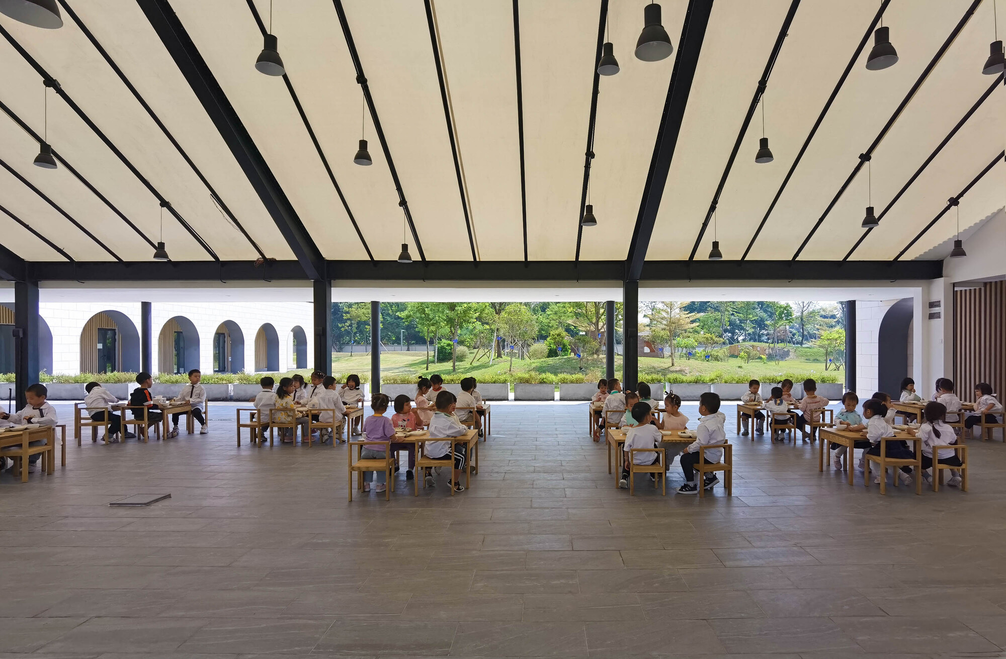 HIBINOSEKKEI+Youji no Shiro Transforms a Commercial Building into an Inspirational Education Center