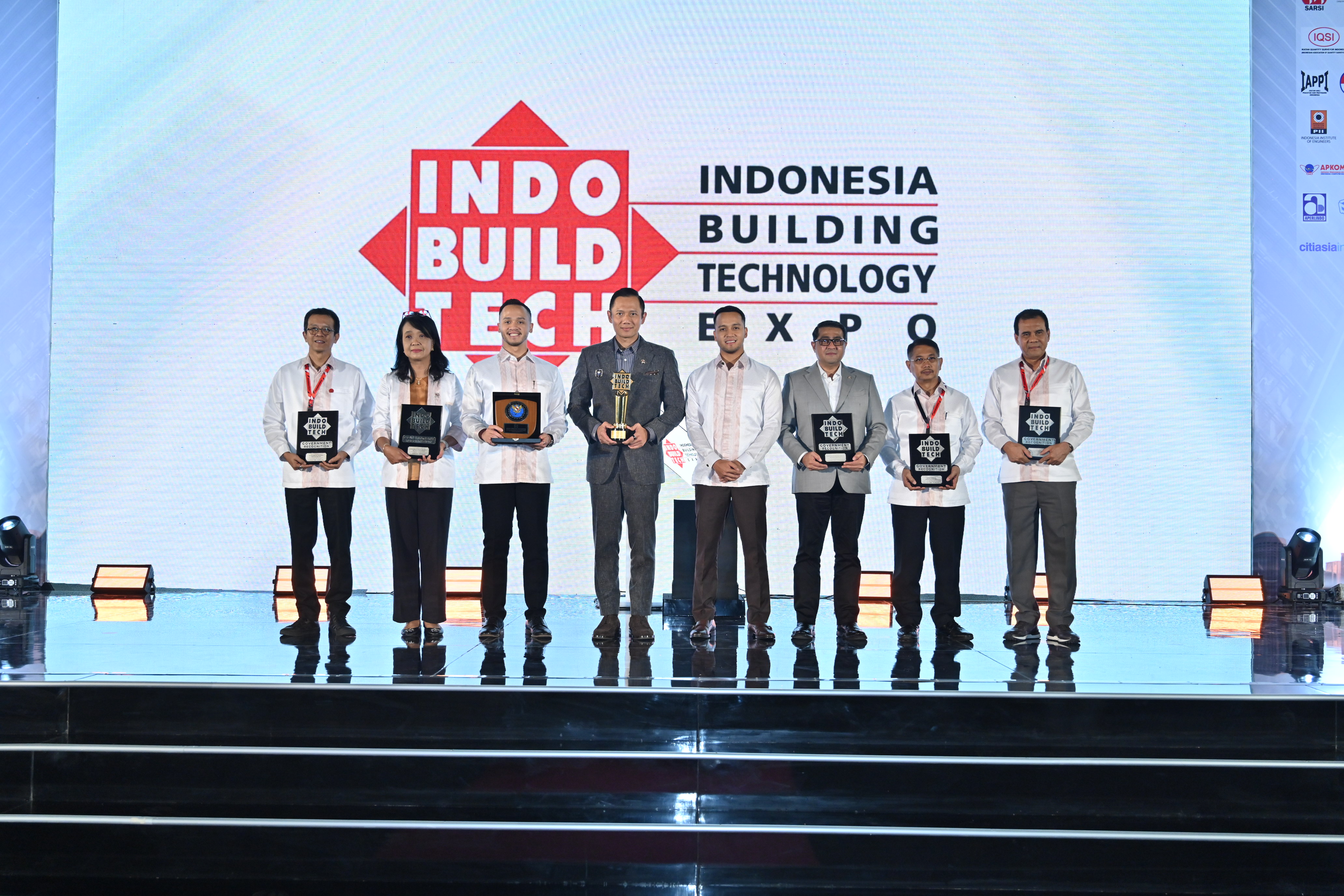 IndoBuildTech Expo Part 1 2026 Resmi Dibuka, Perkuat Kolaborasi Industri Bangunan