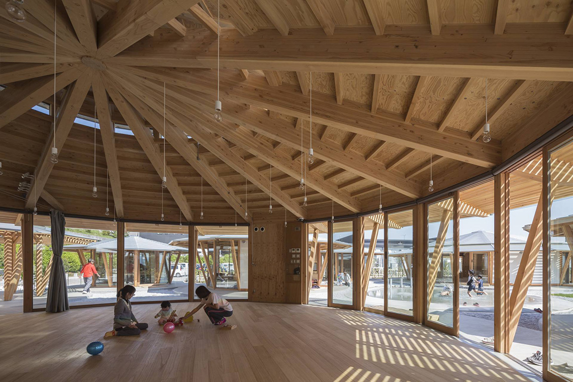 Muku Nursery by Tezuka Architects 