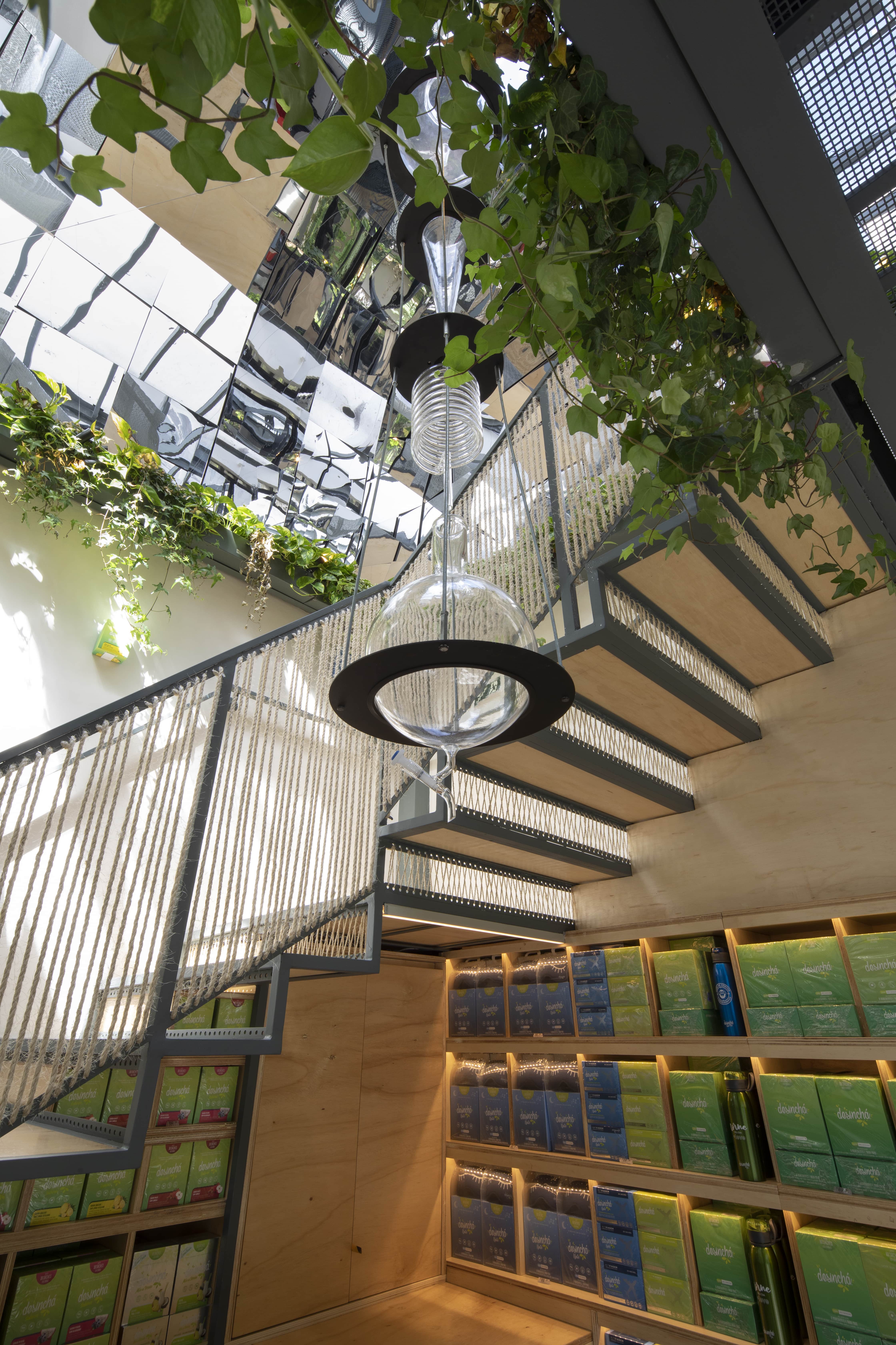 Large Cold Drip, specially made utensil to allow cold tea