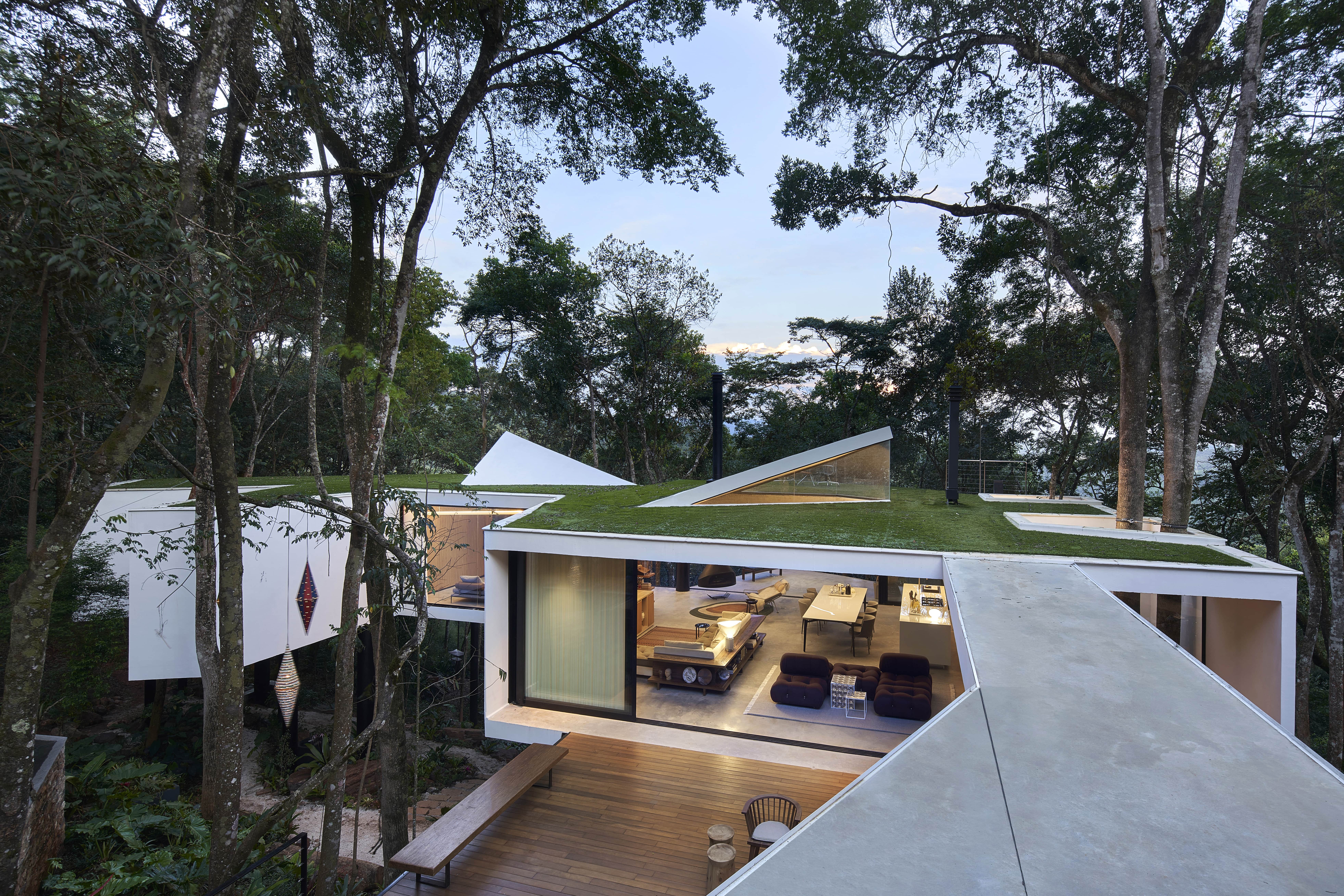 There is plenty of space at Casa AÃ§ucena where you can enjoy the treetop views