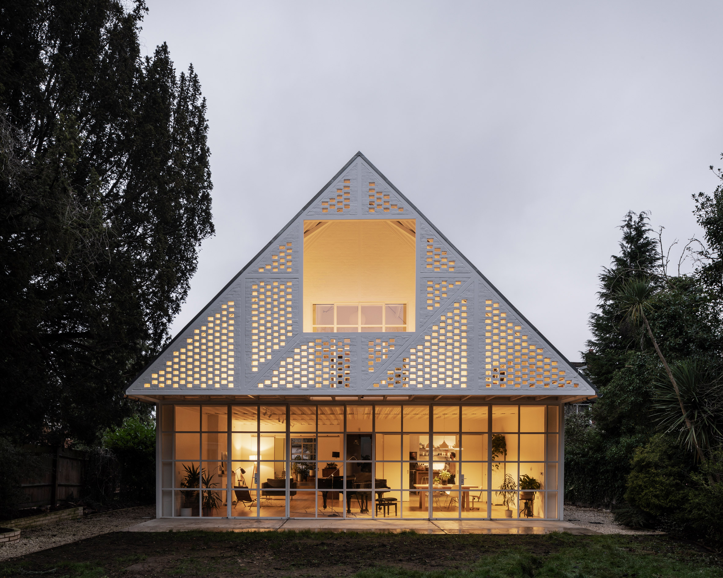 one of the houses that won the RIBA National Awards. Photo by Johan Dehlin