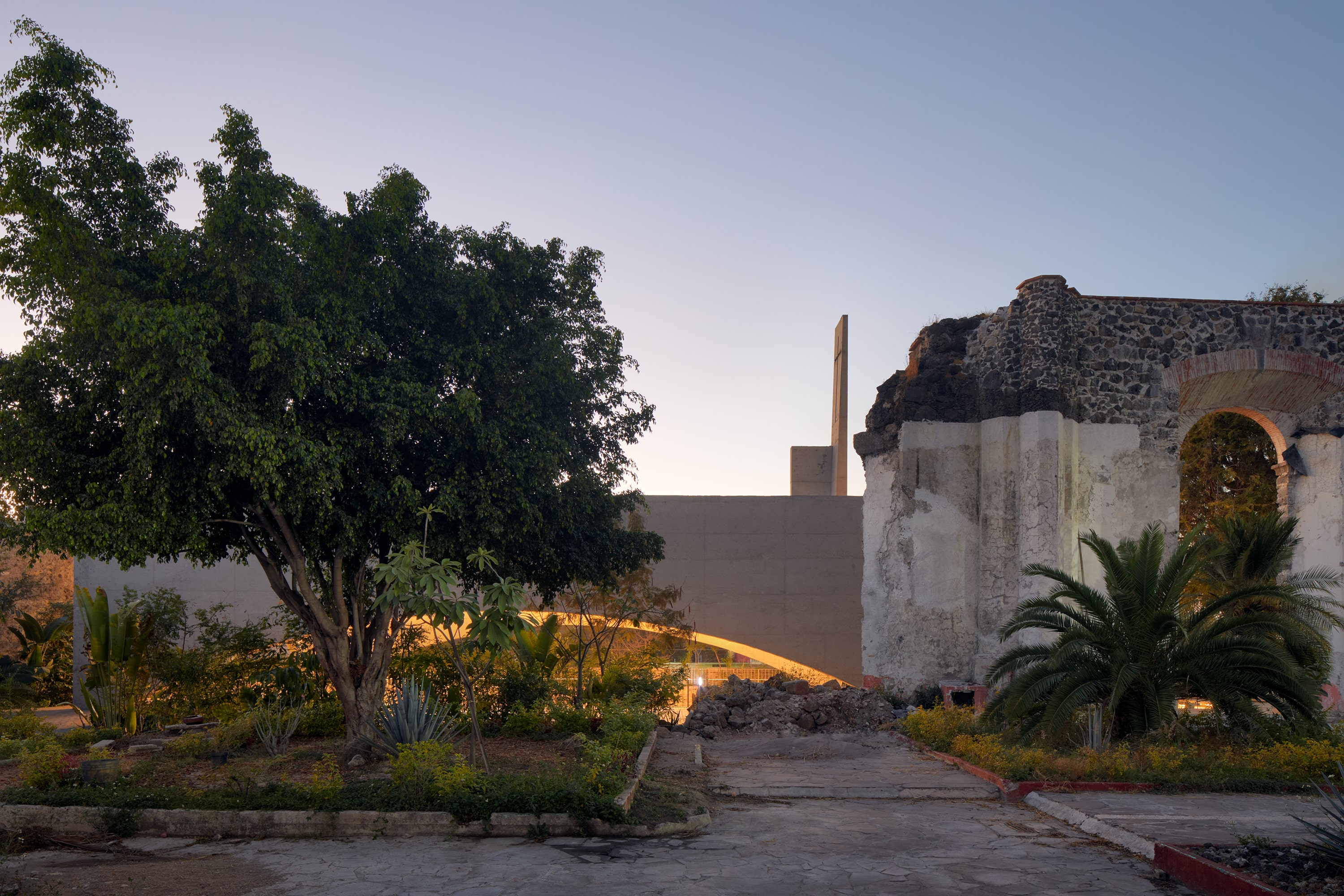 Natural conditions on one side of the reconstructed building