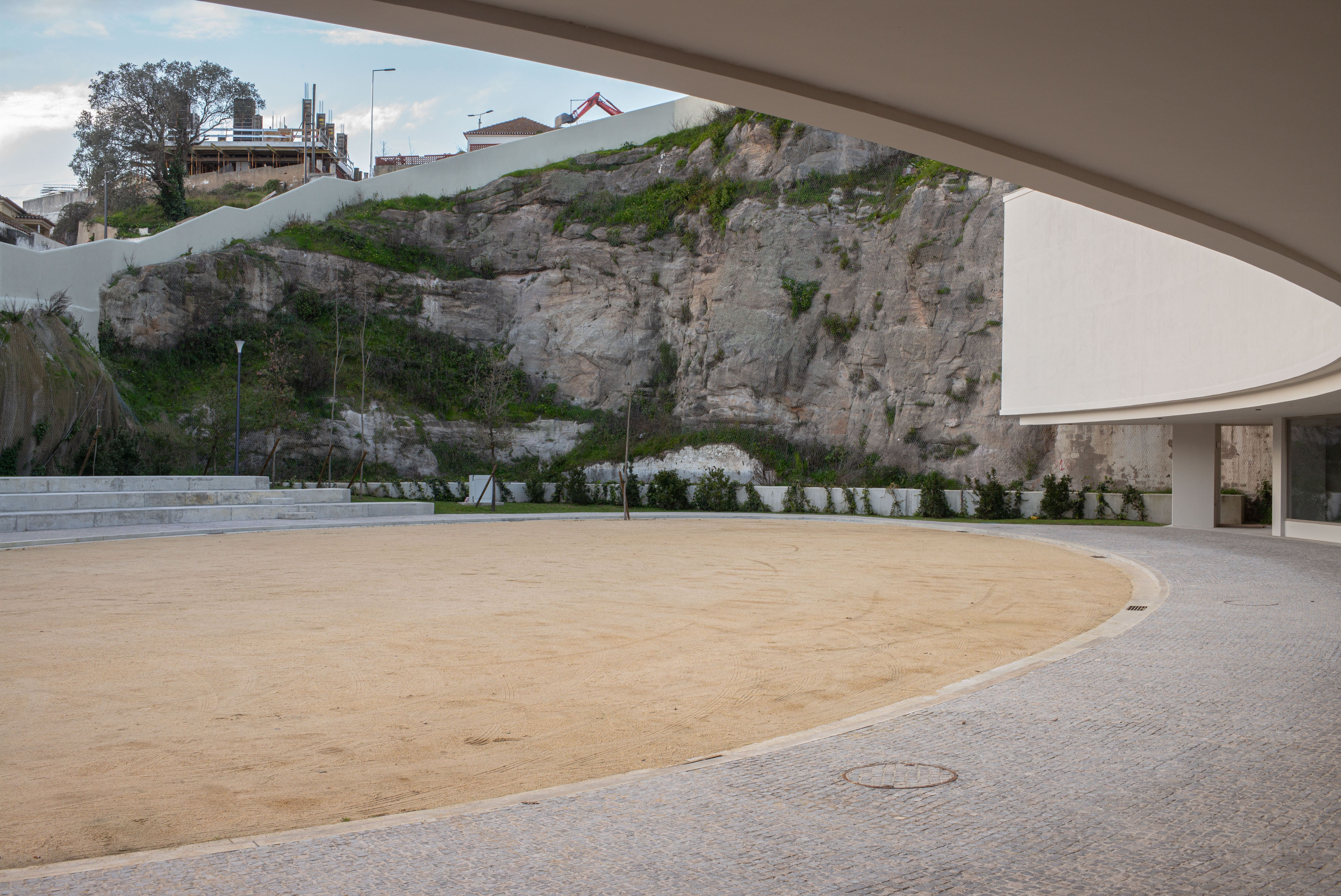 Outdoor area directly adjacent to the cliff