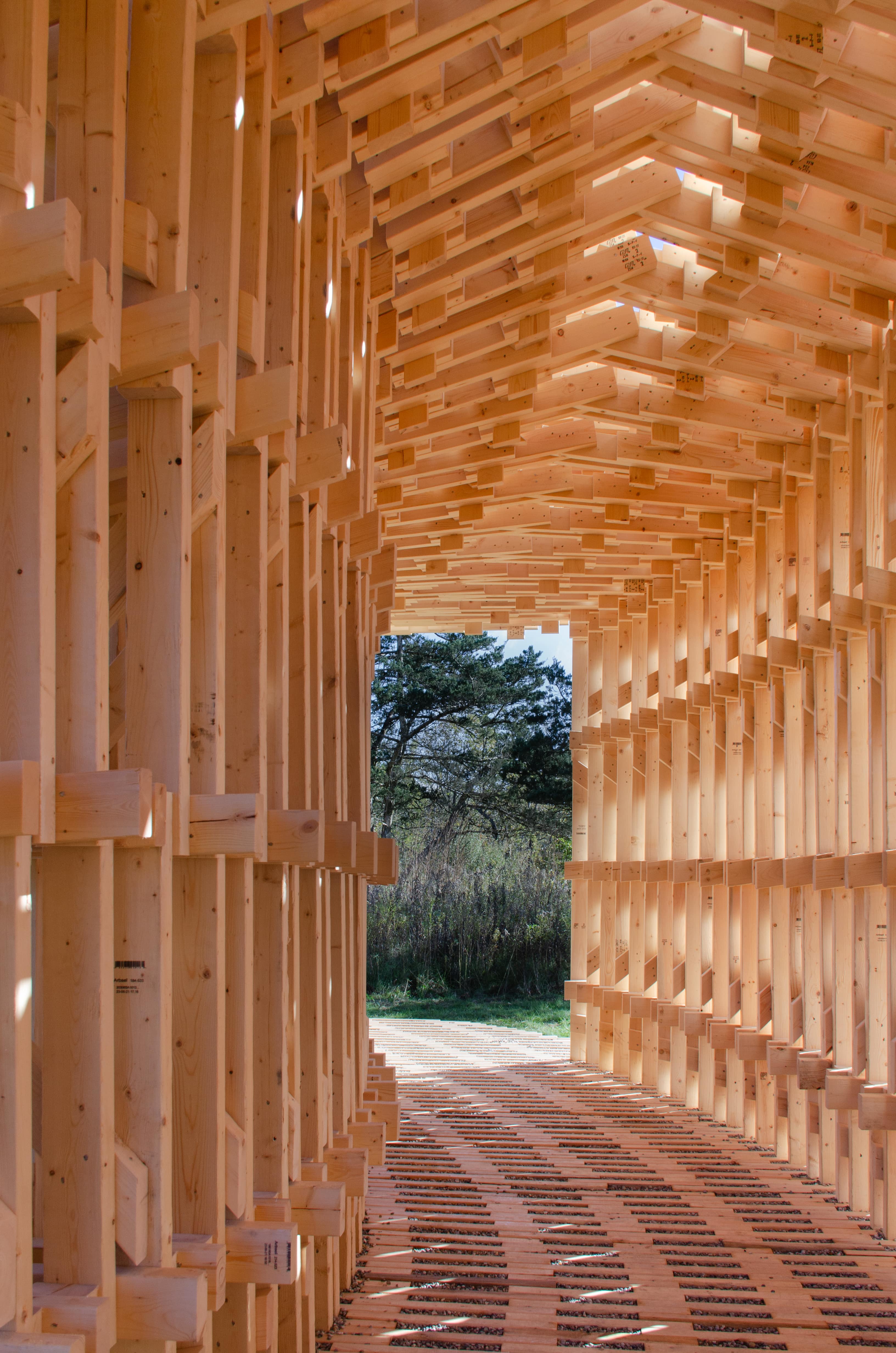 Exploration of Robotic Technology in Designing Complex Wooden Pavilions