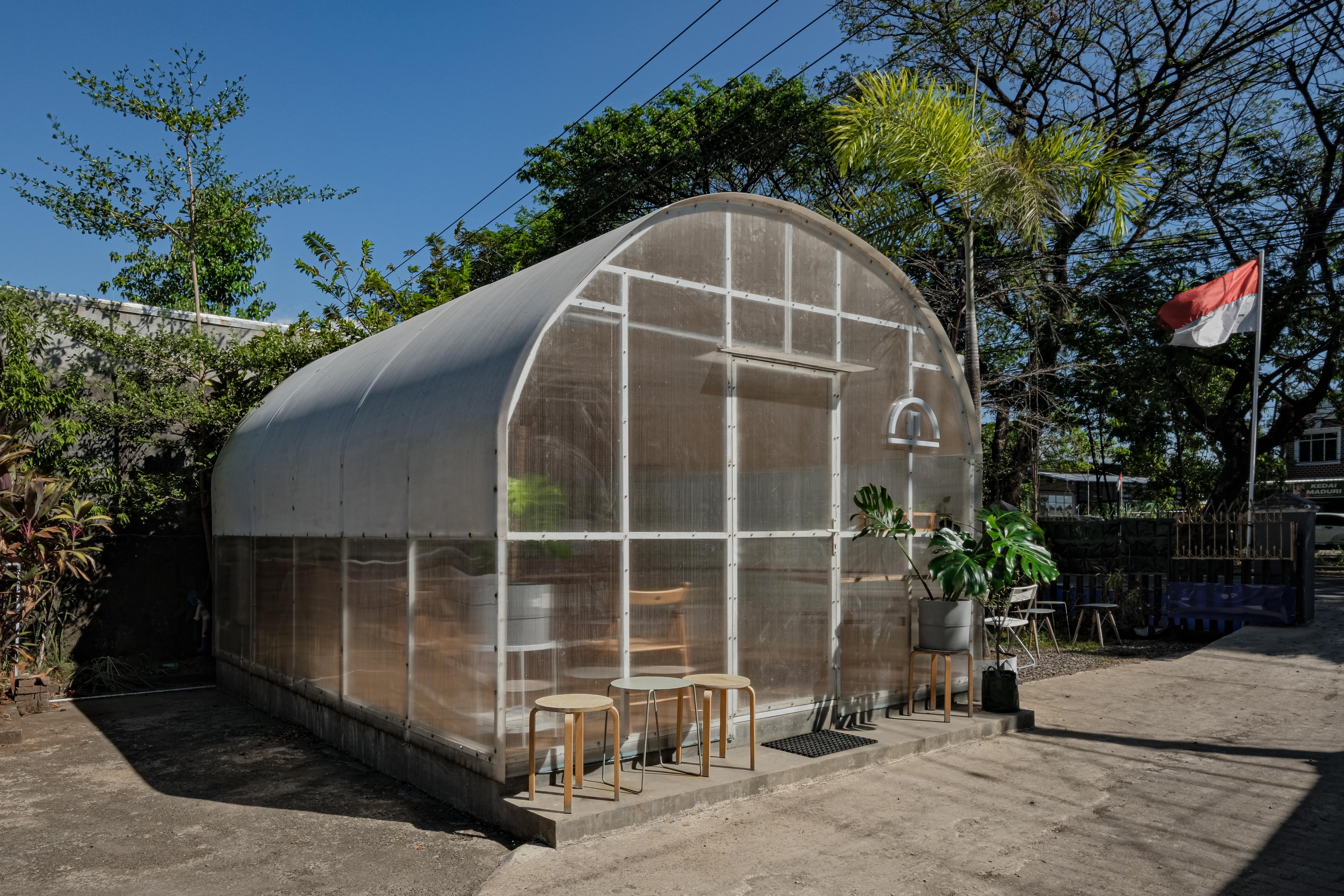 The Productive Home Yard, Lovely Space For MKO Culture CafÃ© 