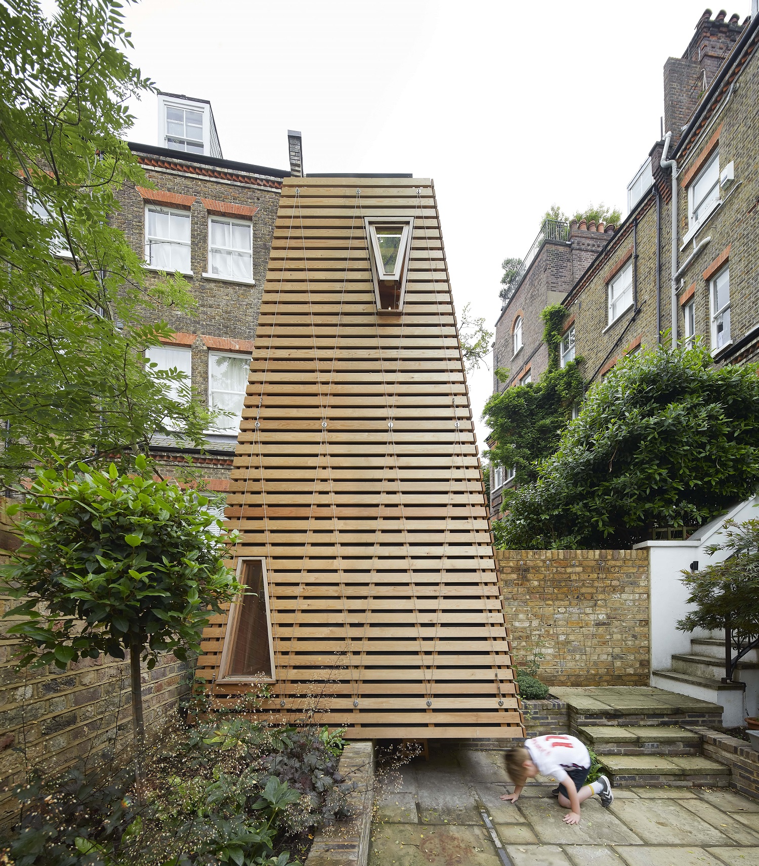 Penfold: Treeless Treehouse