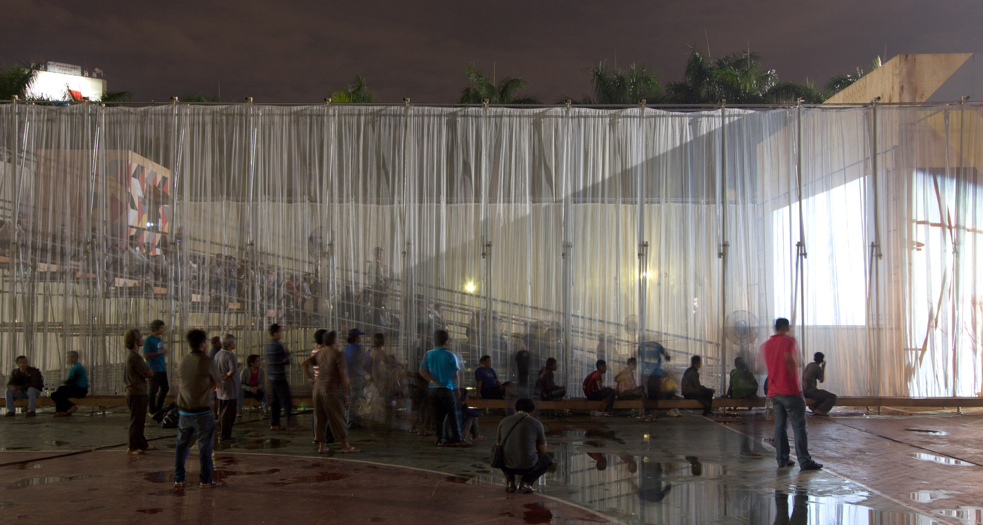 Partitions of Fabric That Enhance the Aesthetics of Space