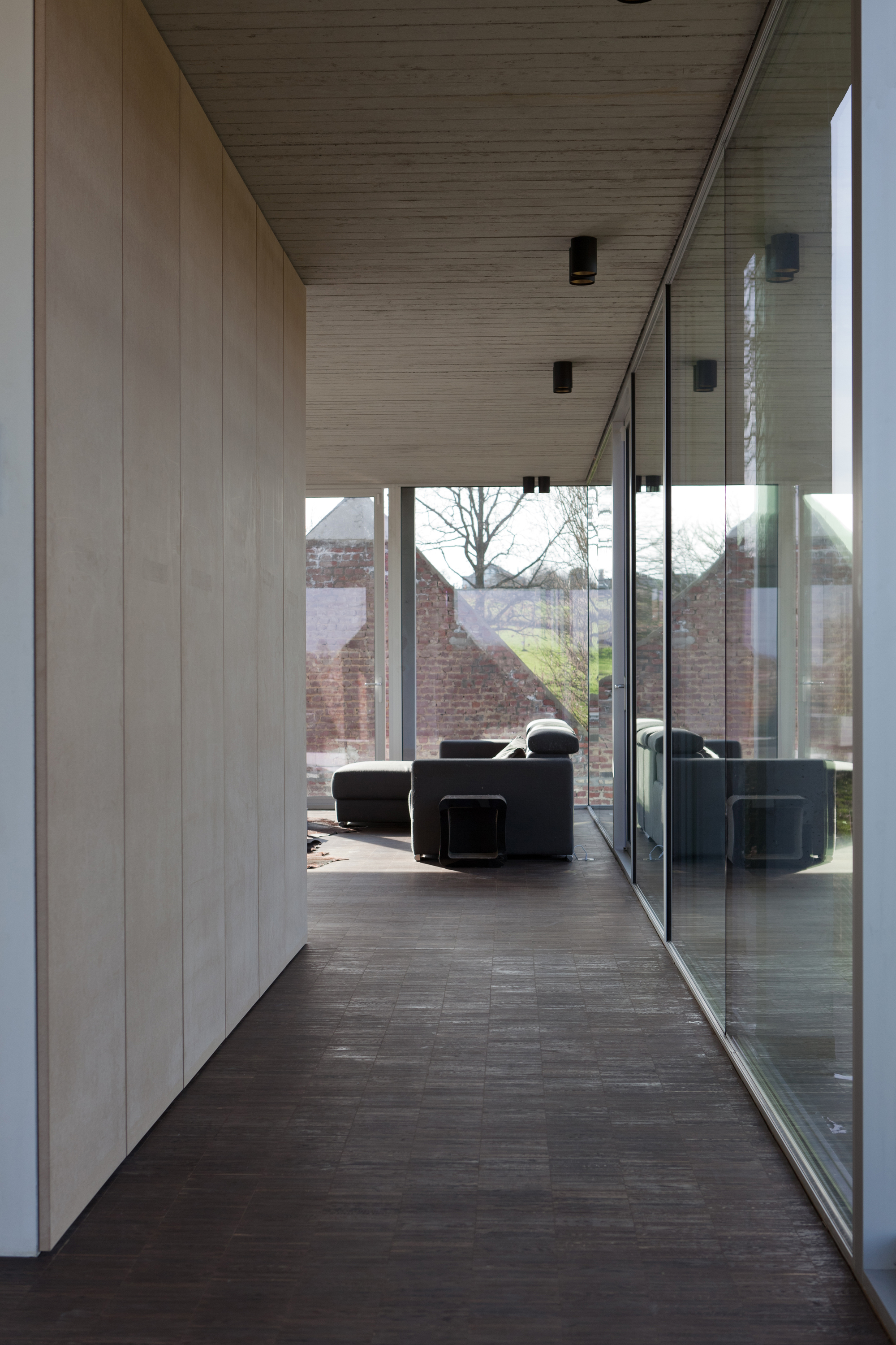 117-year-old Warehouse Renovated Into New Volume