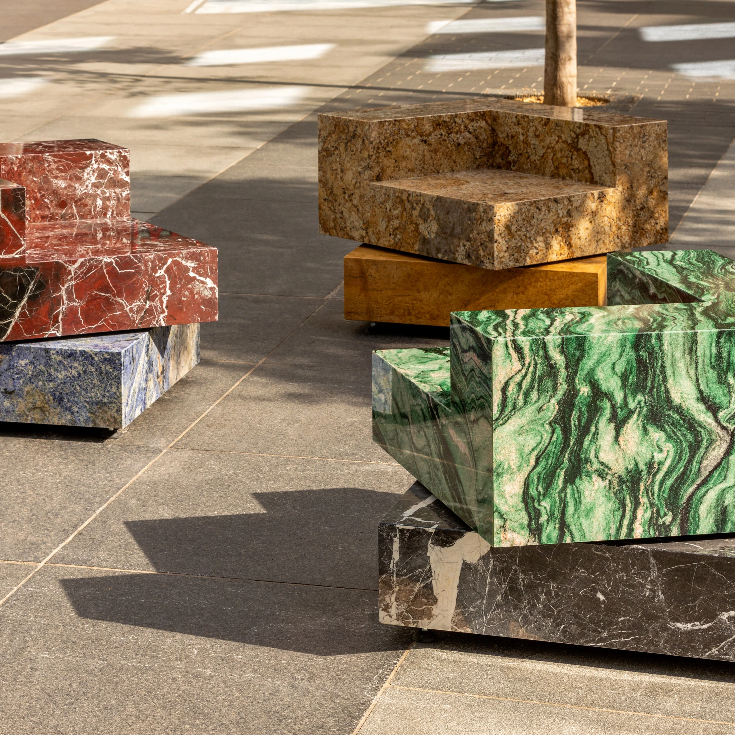 Besides Striking, the 'Swivel' Marble Chair Is Capable of Rotating 360 degrees