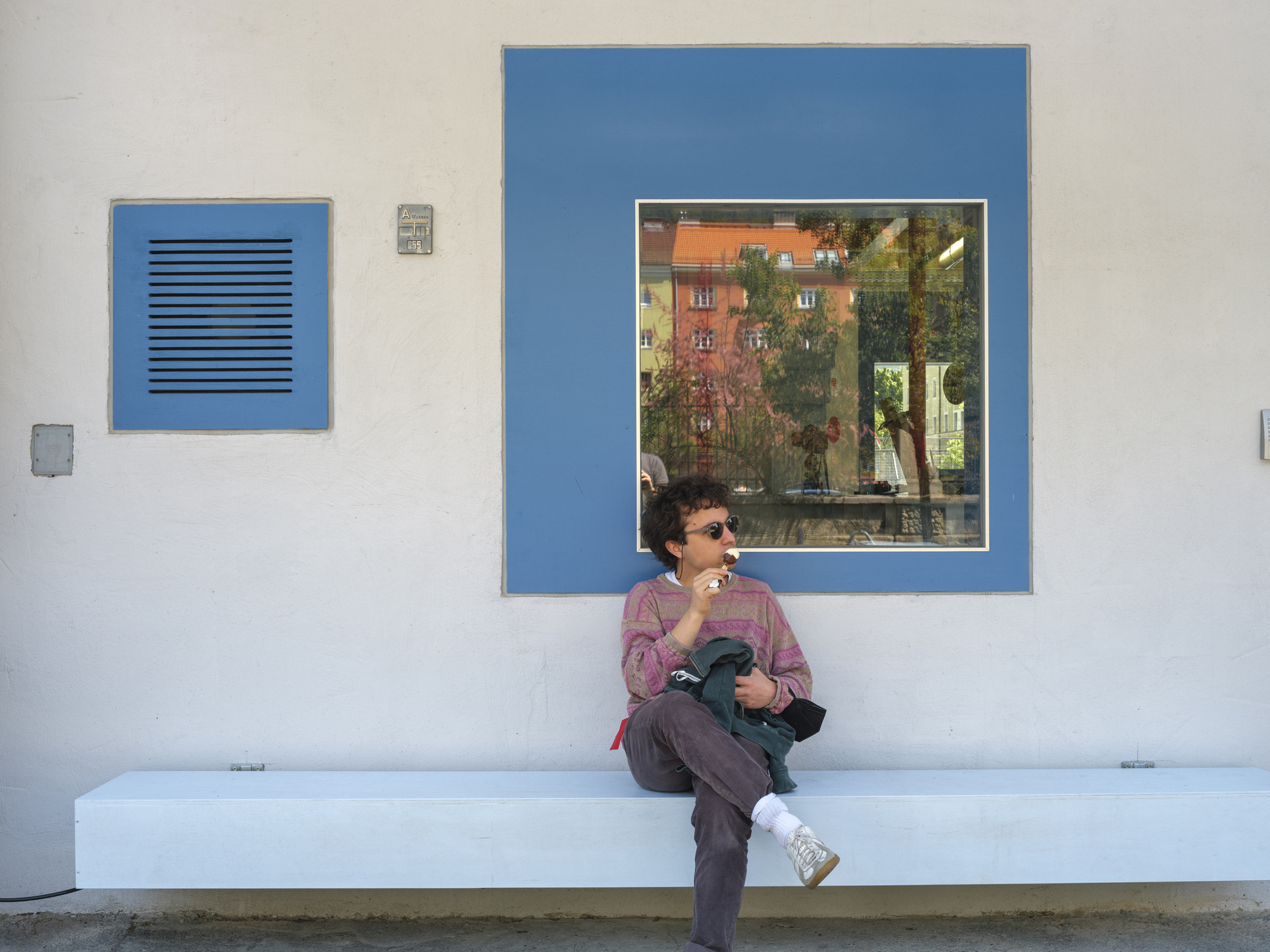 Three Architects Collaborate to Turn a Nightclub into a Bogen 131 Bicycle Shop