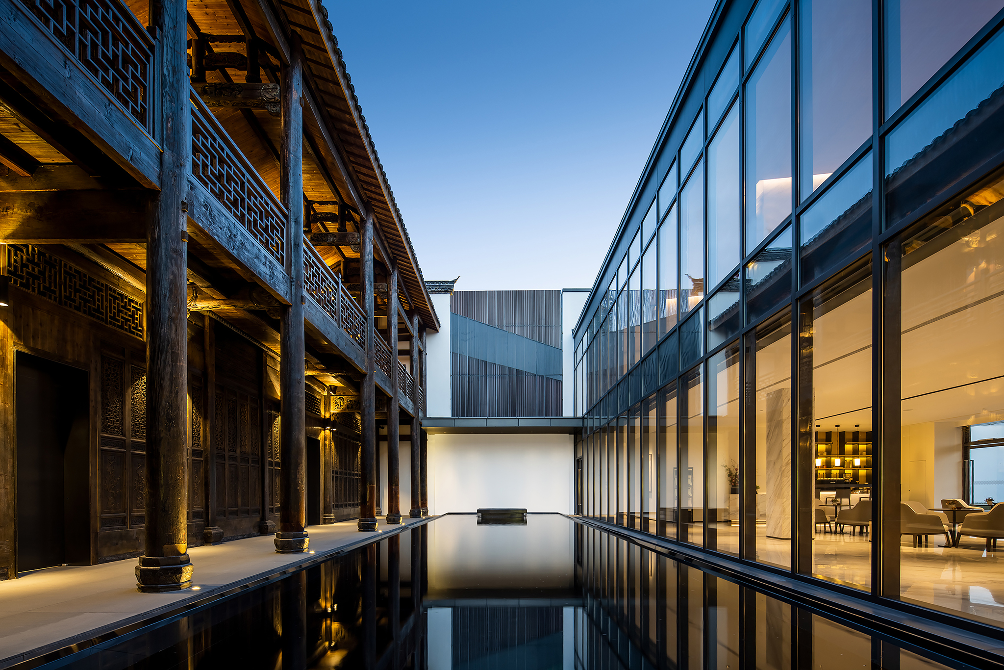 Connecting Pond YANLORD TANG SONG, Photo by Moyun Visual