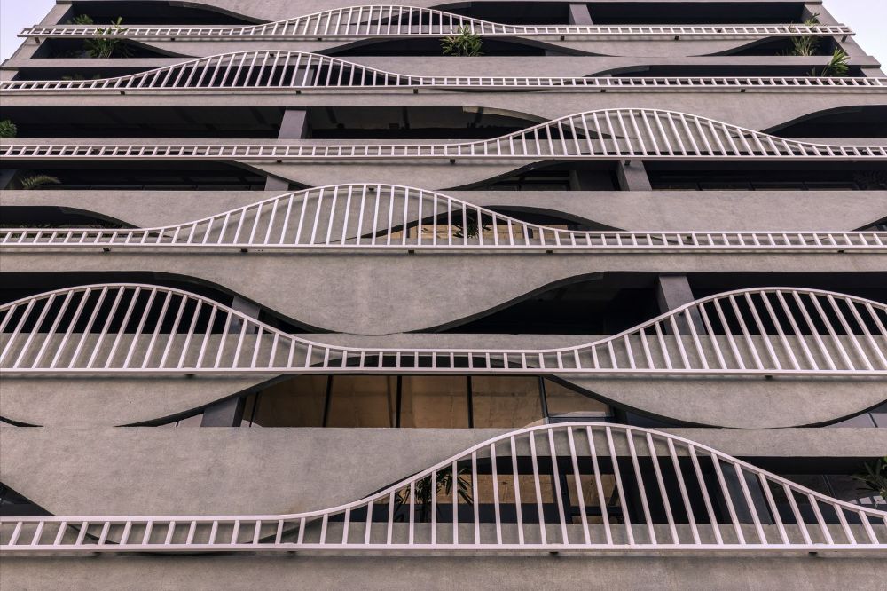 Melcrete Building by Studio Ardete