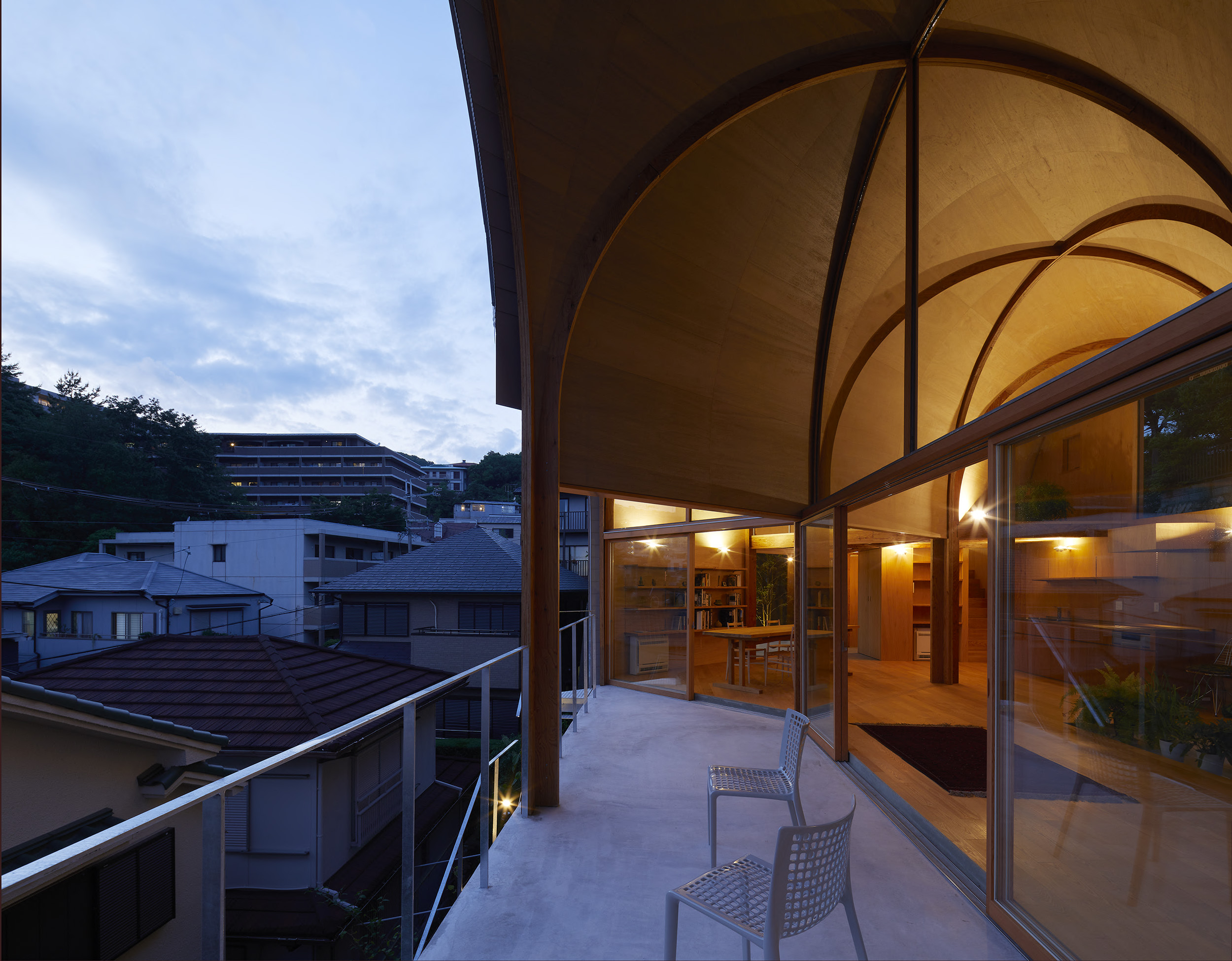 House in Koyoen - Tomohiro Hata architect & associates