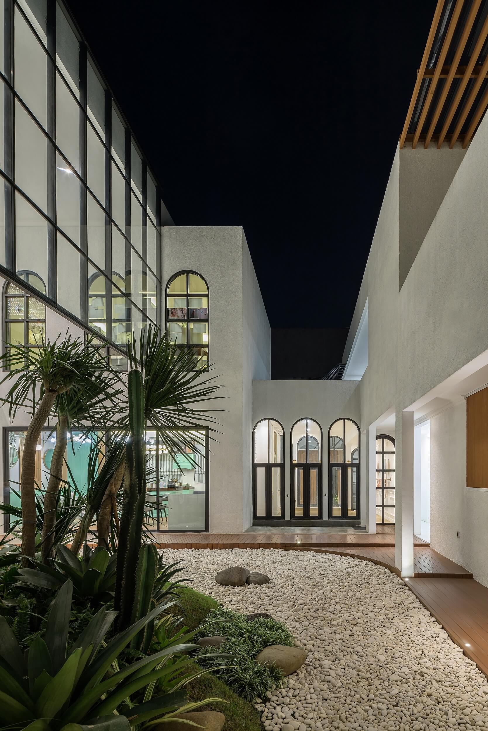 Klamby Headquarter Office by SAiA Arsitek