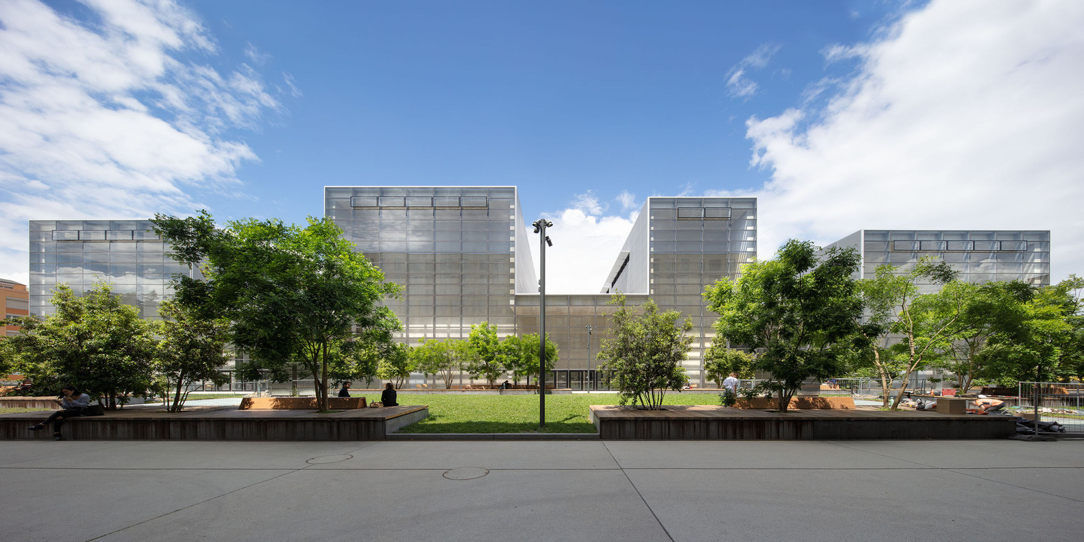 New ComÃ©die de GenÃ¨ve ThÃ©Ã¢tre - FRES Architectes