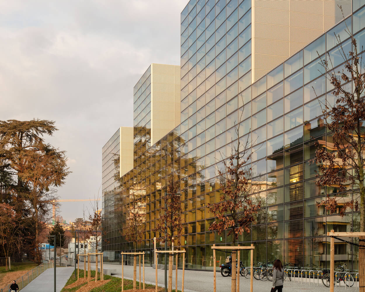 New ComÃ©die de GenÃ¨ve ThÃ©Ã¢tre - FRES Architectes