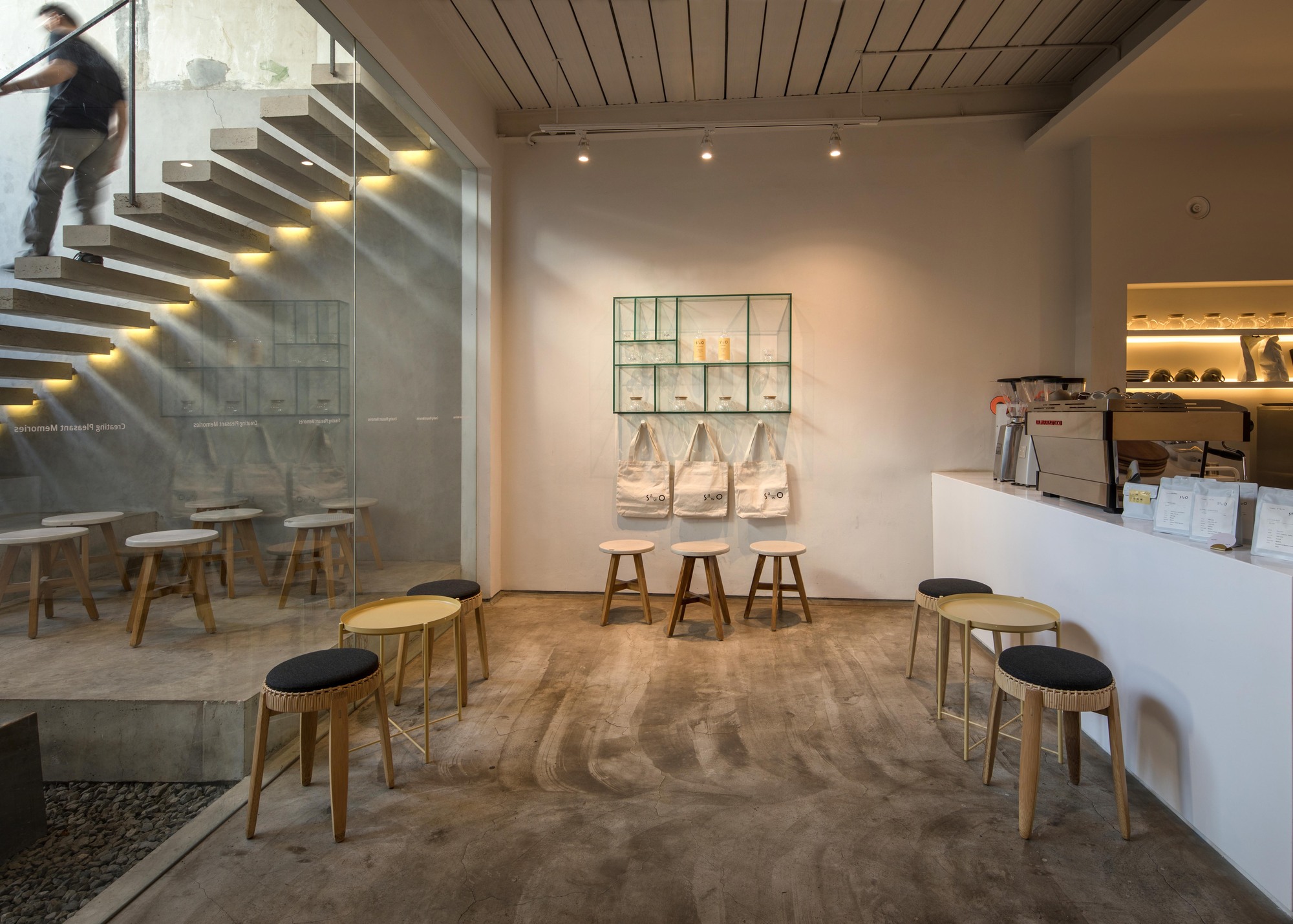 Sawo Coffee and Roastery Bandung - Oi Architects