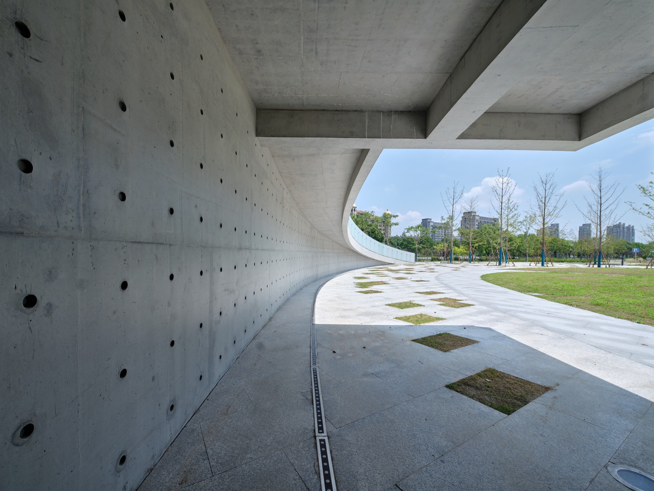 Shanghai Cofco Cultural and Health Center