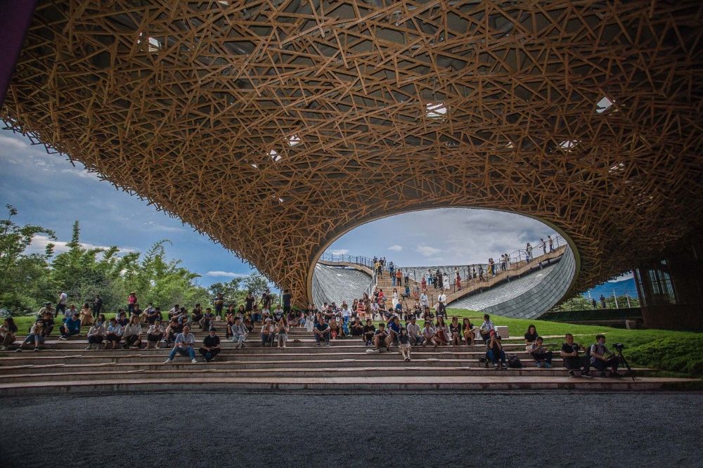 Yang Liping Performing Arts Center