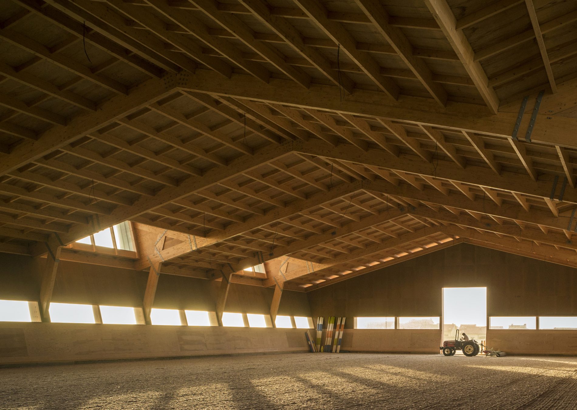 The inside of the arena shows the wide span structure