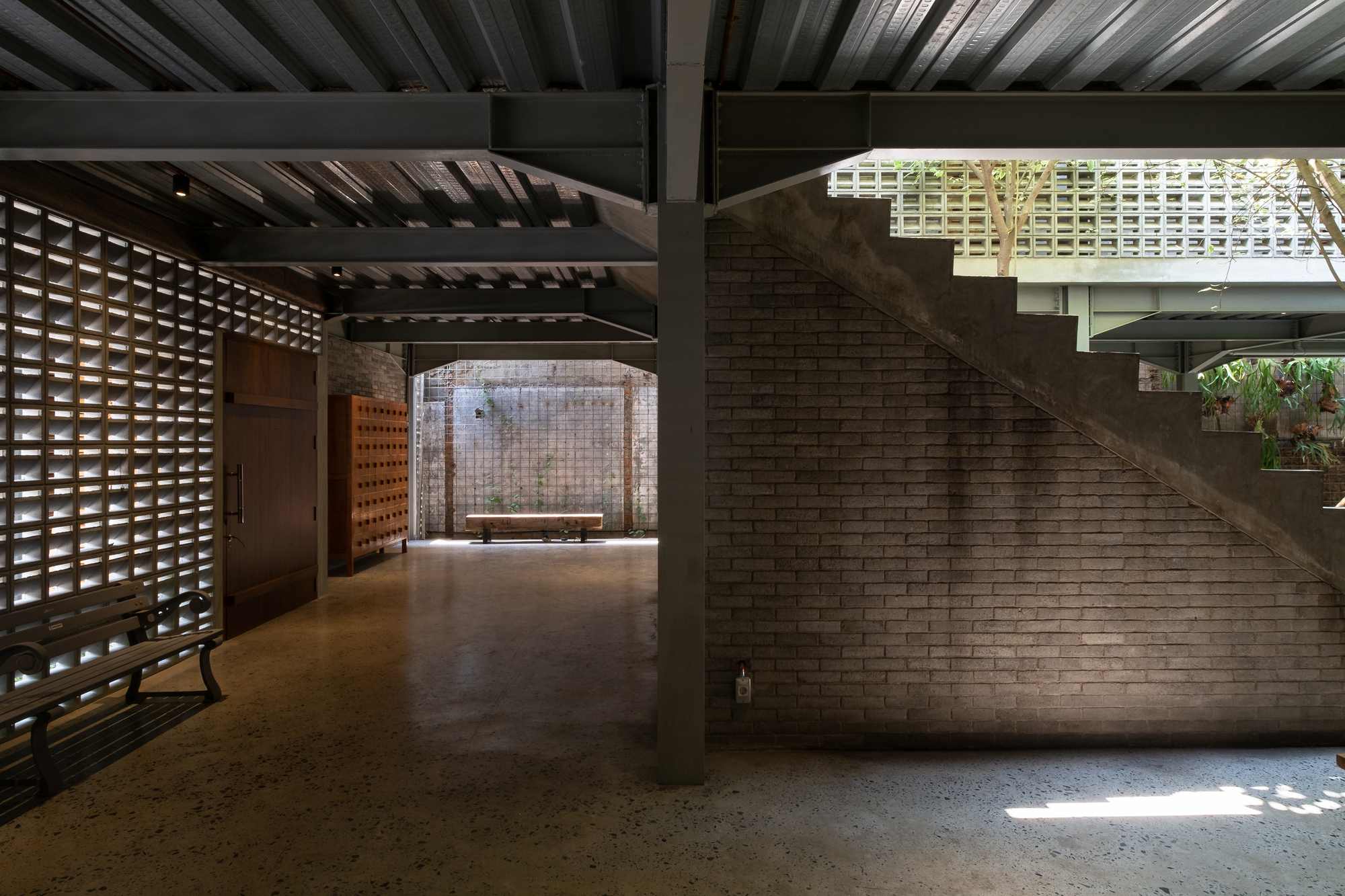 The Tahfizh Akhwat Islamic Boarding School by Bitte Design Studio