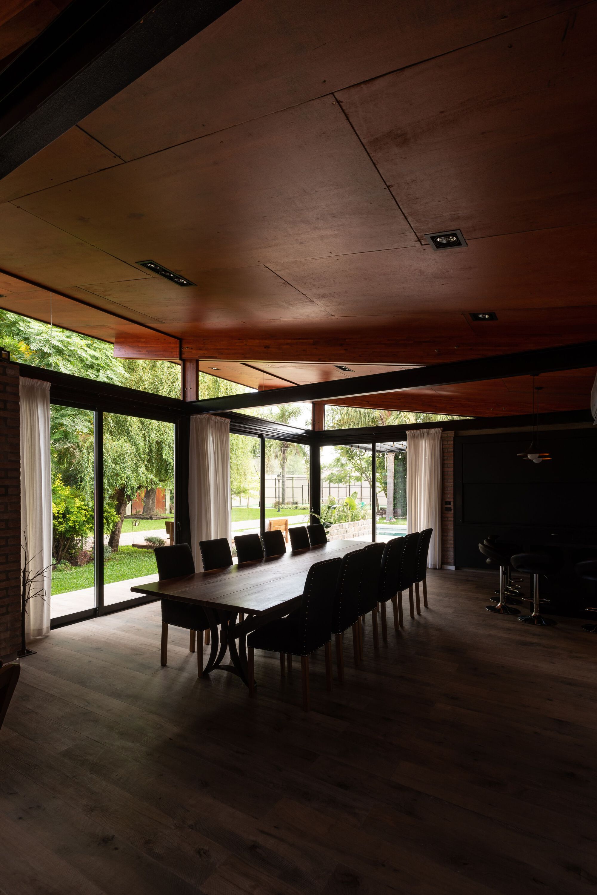 this project is to allocate it as a reunion room and a private room