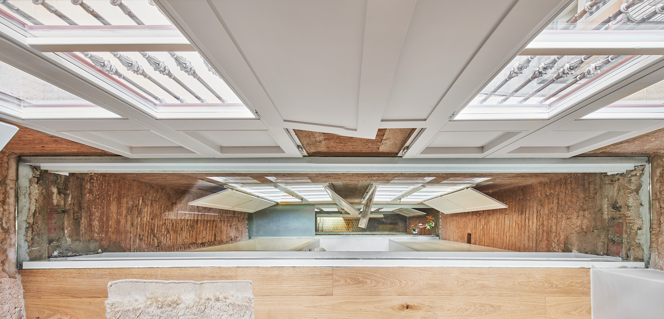 Interior, Photo by JosÃ© Hevia