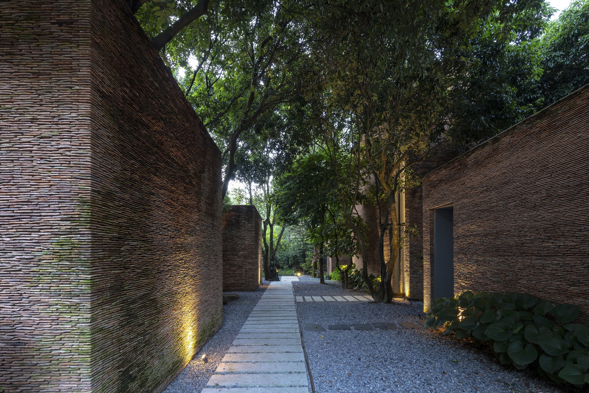 Äáº¡o Máº«u Museum by ARB Architects 