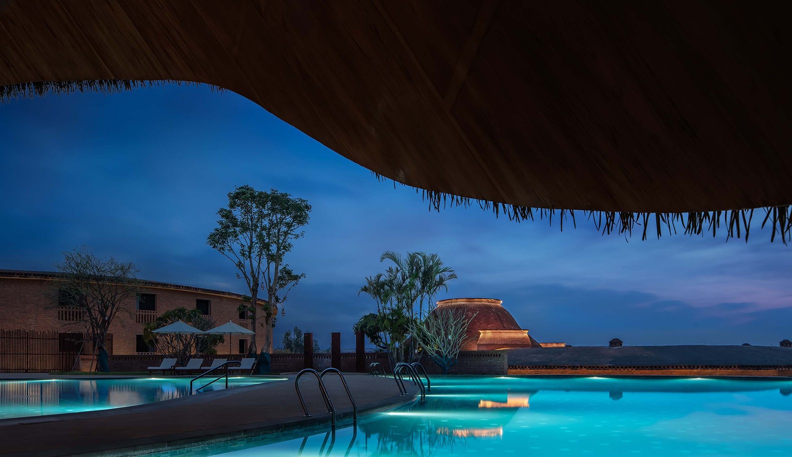 DongFengYun Hotel MiâLe, Photo by Wang Ting