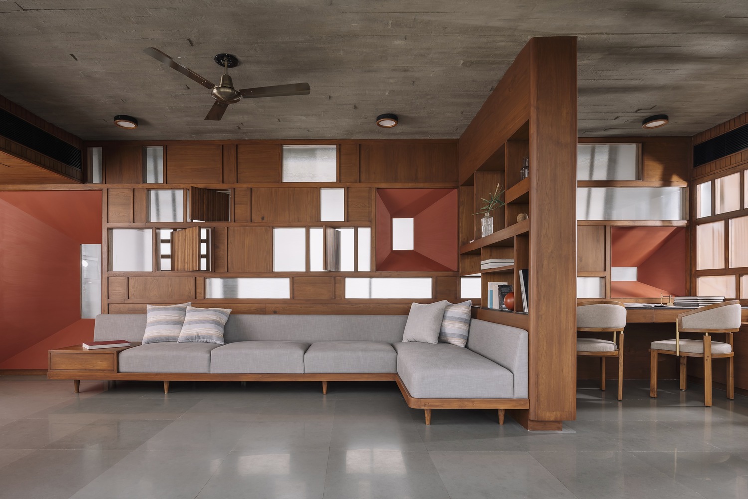 Interior of living room Enclosure House, Photo by The Fishy Project