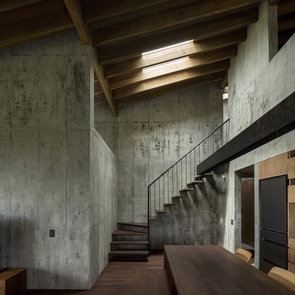 House in Toguchi by Sakai Architects