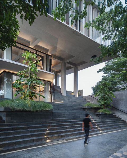 IDX Building by d-associates architect. (cr: Davy Linggar)